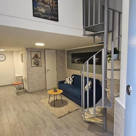 L'oro Di House Neapel