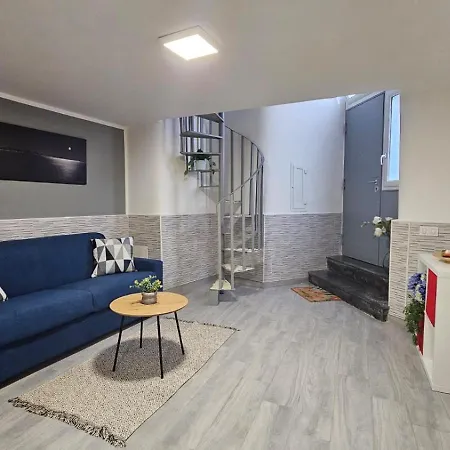 Apartment L'oro Di House Neapel